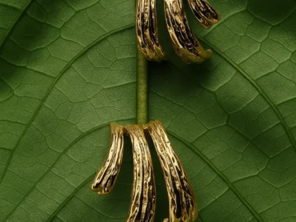 Verdant Flow Sculpted Gold Earrings